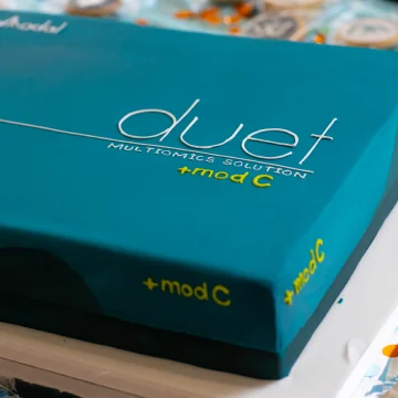 duet +modC cake
